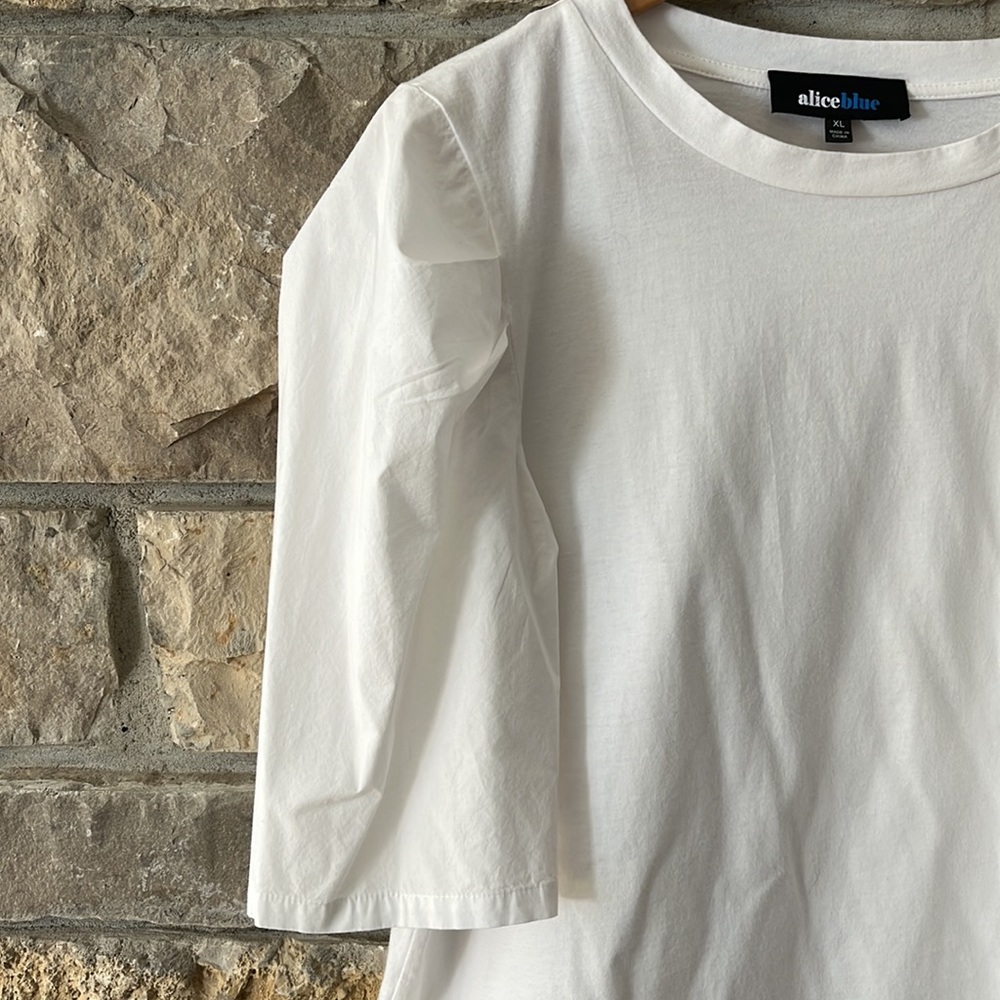 Alice Blue white tee with puffy sleeves size XL - Picture 4 of 9